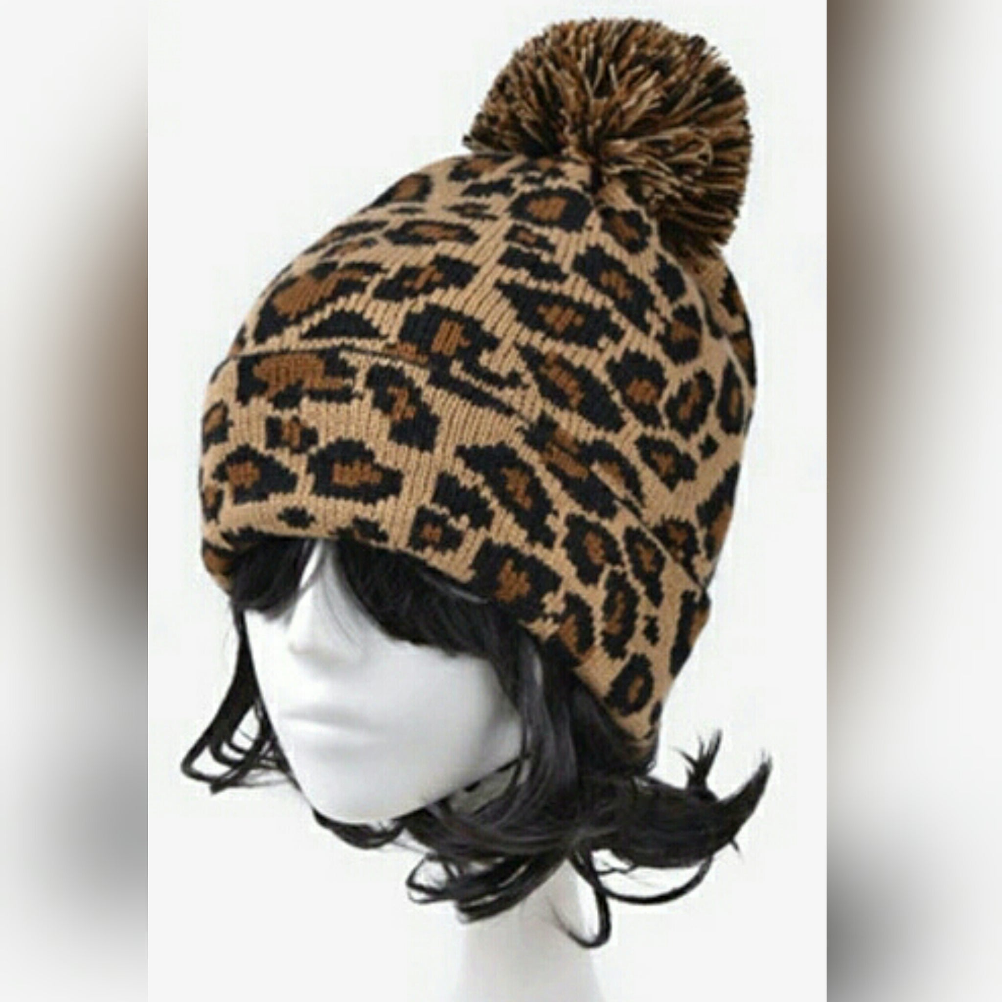 Animal Print Real Fur Pom Pom Hat NeverUsed Fur Pompom Custom Knitted Leopard Print Beanie Hat main image 2